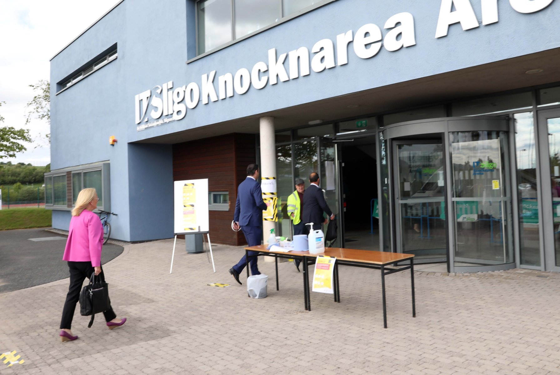 Council meeting held in Knocknarea Arena Photo 5